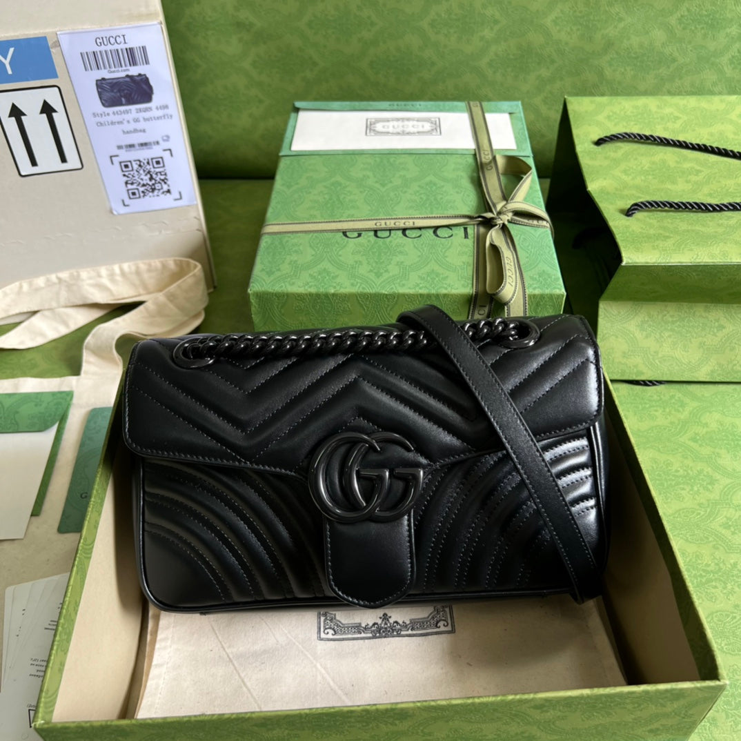 Gucci GG Marmont Small Shoulder Bag