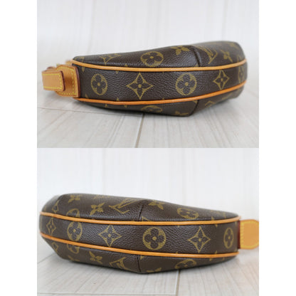 Rank A ｜LV Monogram Pochette Croissant Shoulder Bag｜040909