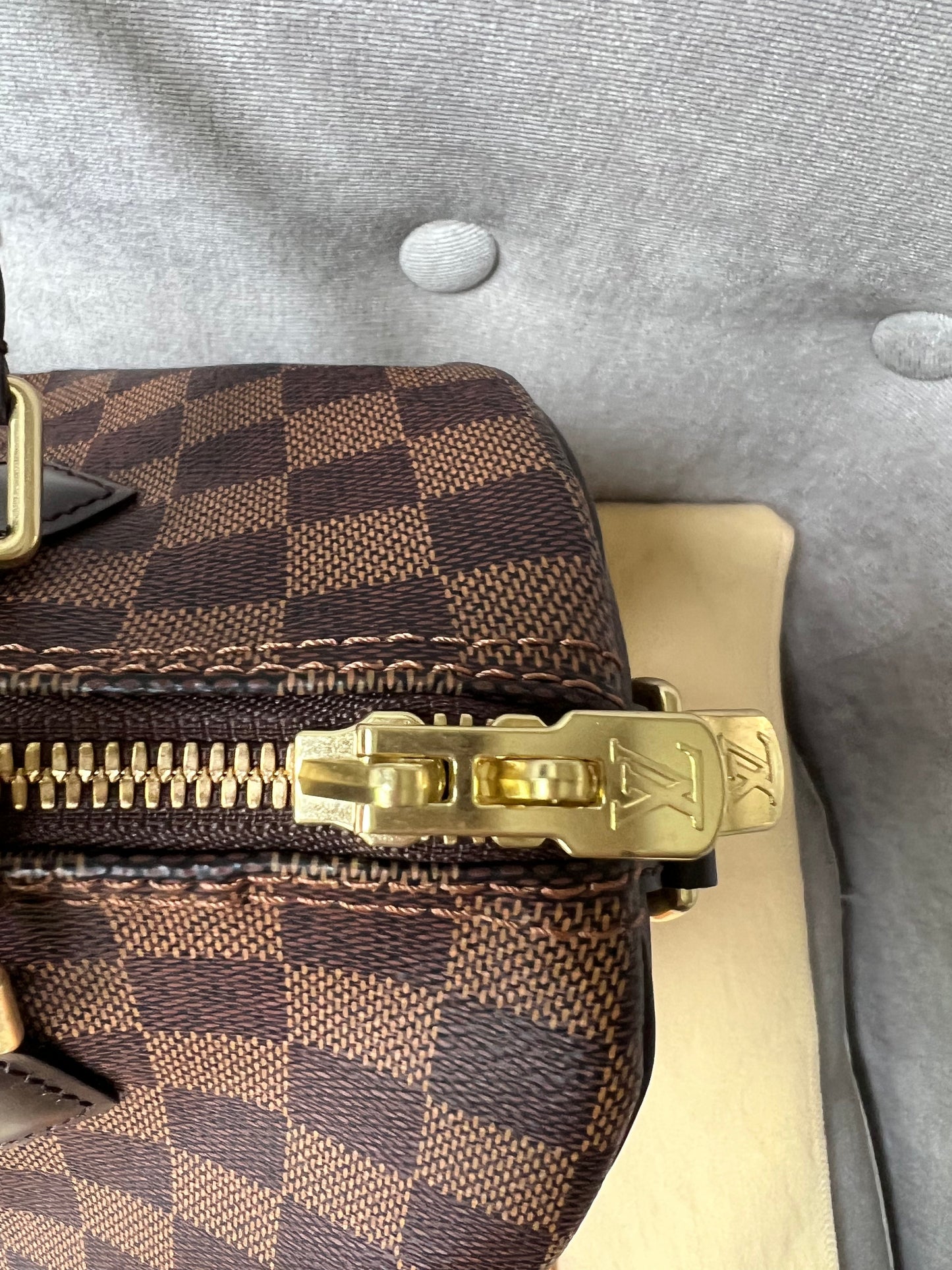 Louis Vuitton Speedy 25 Bandouliere (strap missing) Damier Ebene (RRP £1,420)