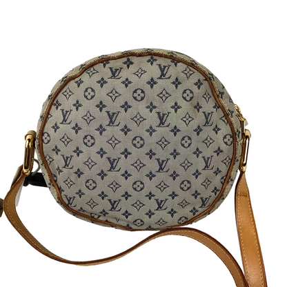 Handbag Luxury Designer By Louis Vuitton  Size: Small