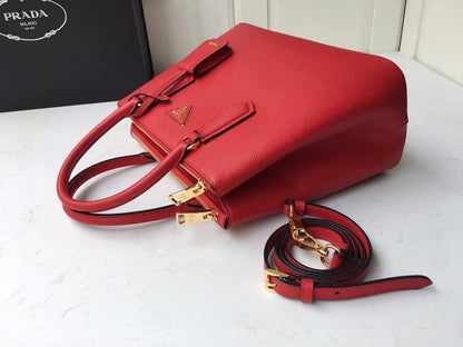 Prada Galleria Saffiano leather Medium  Bag