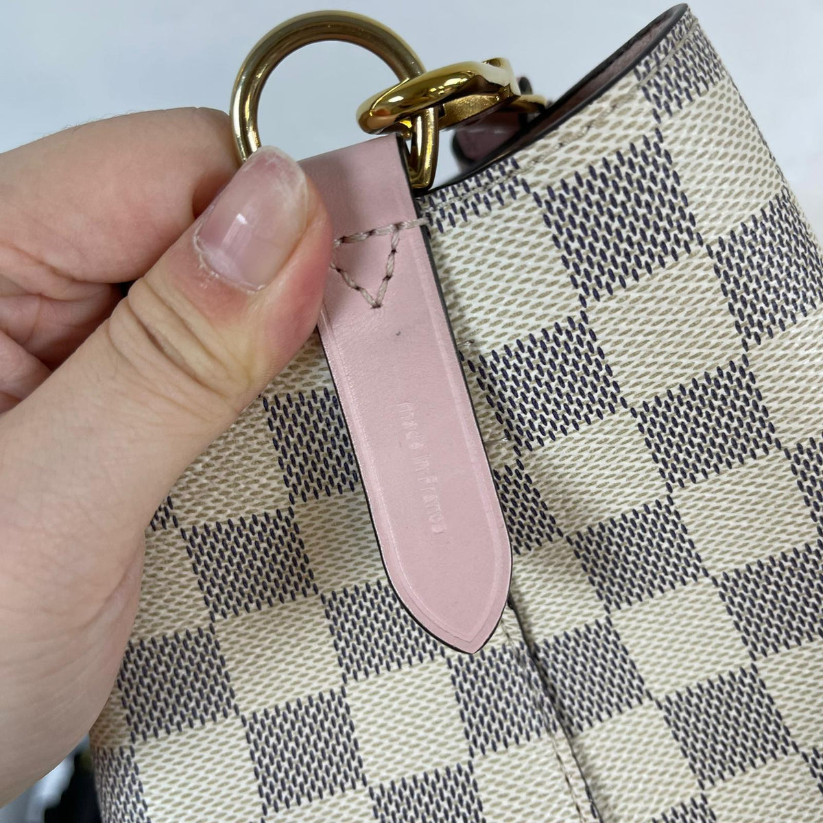 Louis-Vuitton NeoNoe MM Damier Azure Pink