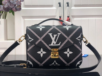 Louis Vuitton Pochette Metis Bag