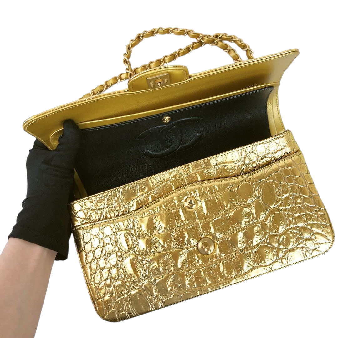 Embossed Calfskin Medium Classic Gold GHW