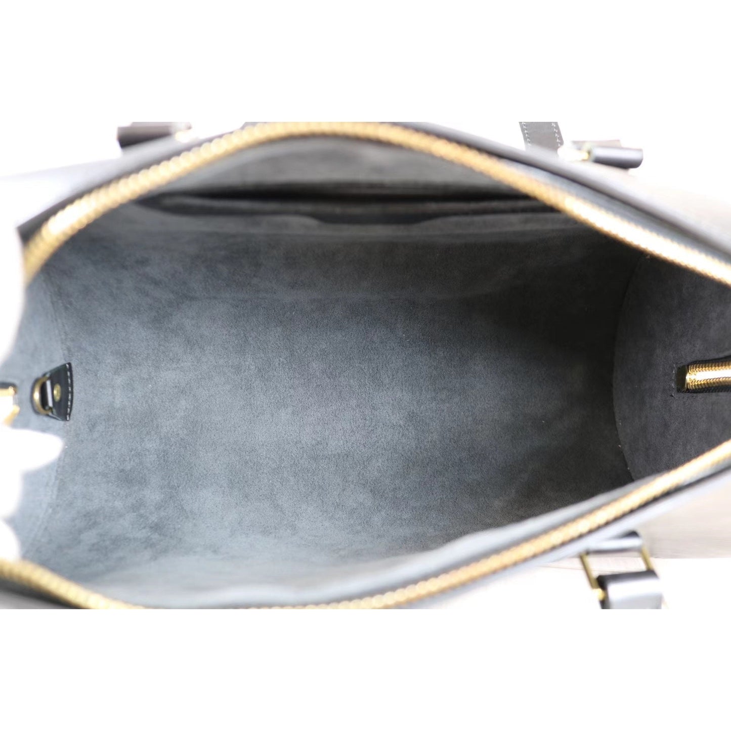 Rank SA ｜ LV Epi Papillon 30 Handbag ｜030402