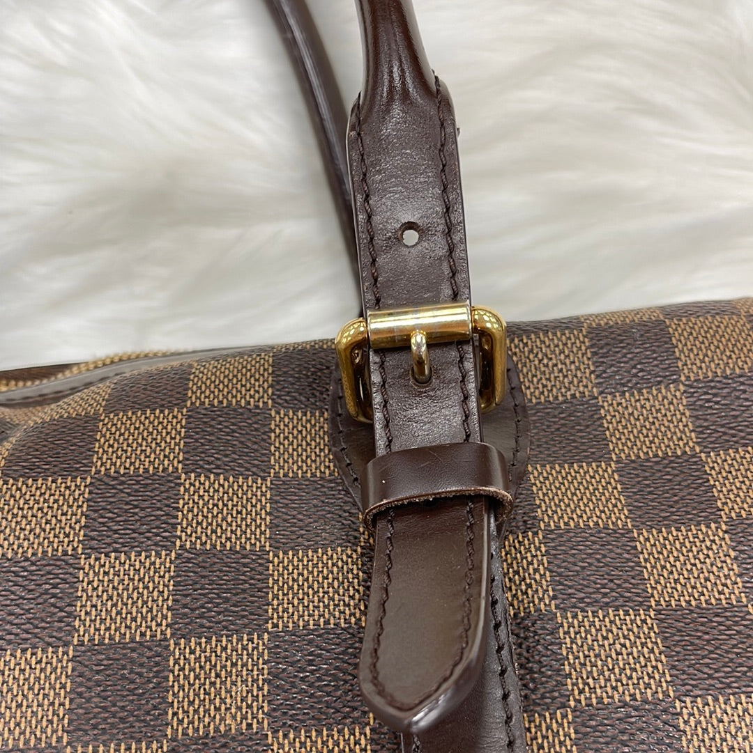 Handbag Luxury Designer By Louis Vuitton  Size: Medium