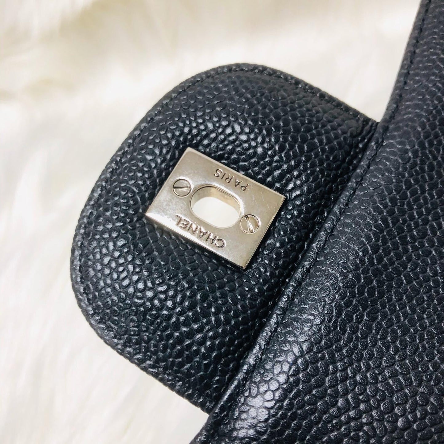 Single Flap Classic Jumbo in Black Caviar with SHW