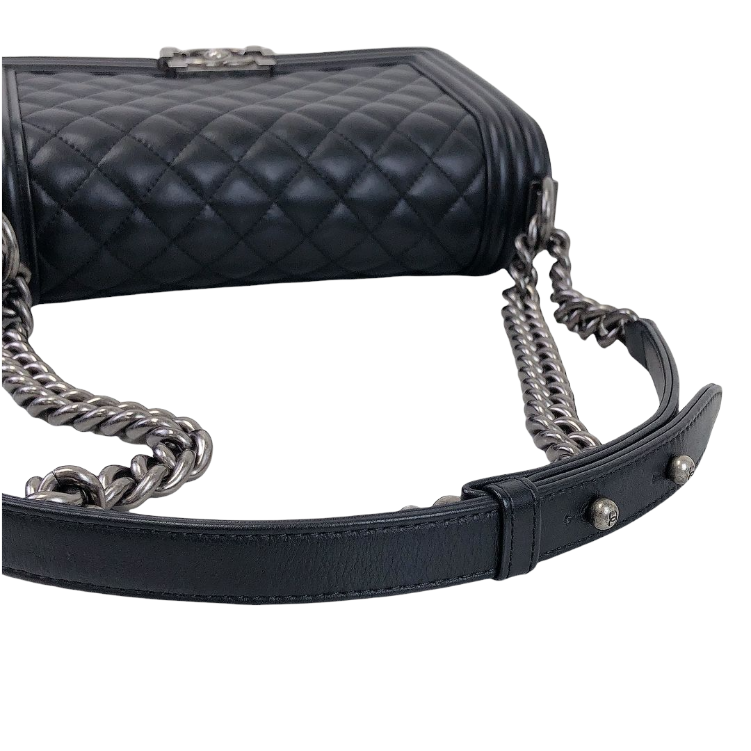Boy Old Medium Calfskin Black RHW