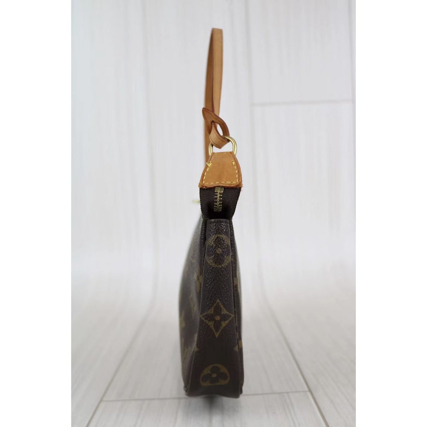 Rank A ｜ LV Monogram Pochette Accessoires ｜032002