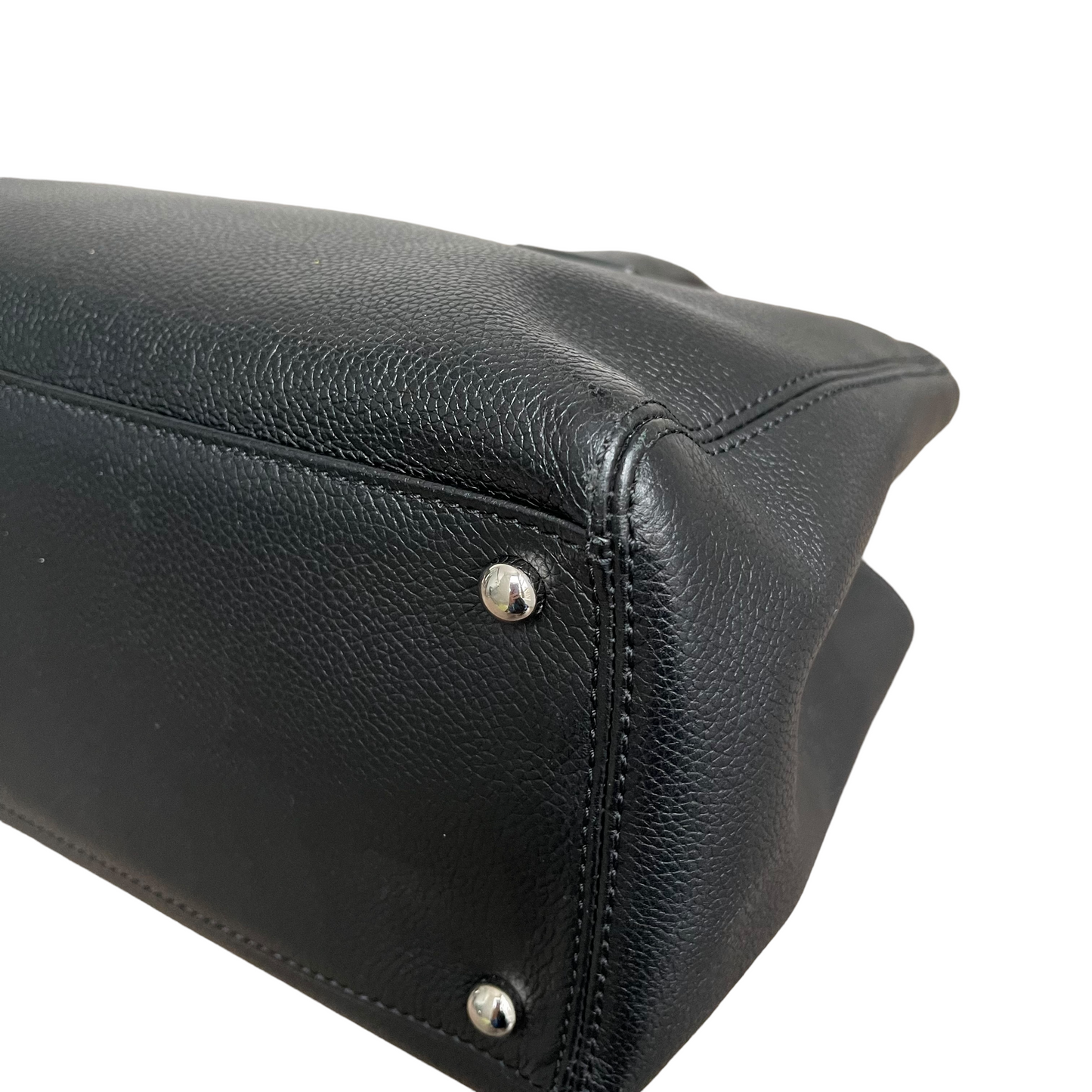 Executive Cerf Tote Grained Black SHW
