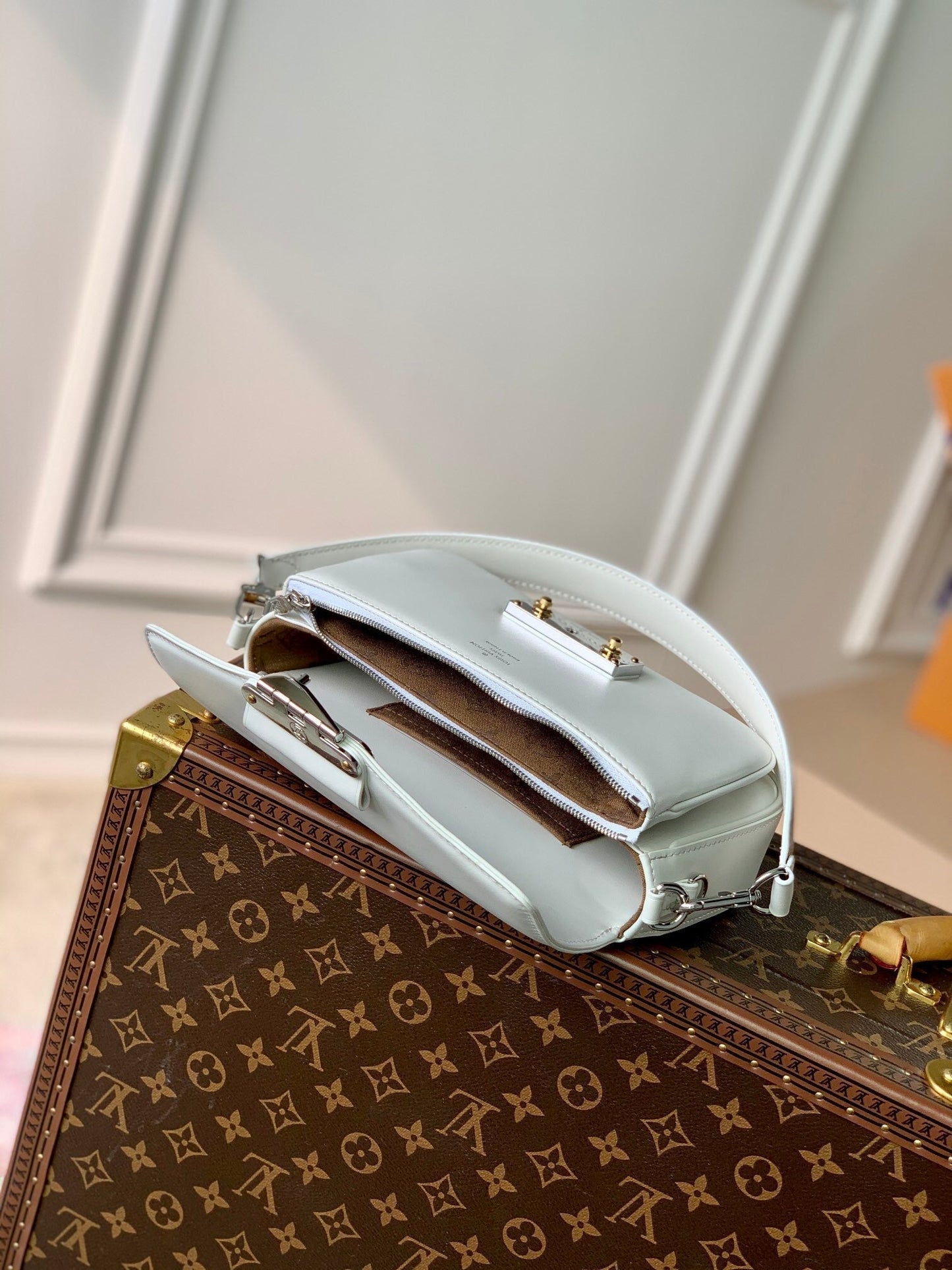 Louis Vuitton Swing Bag