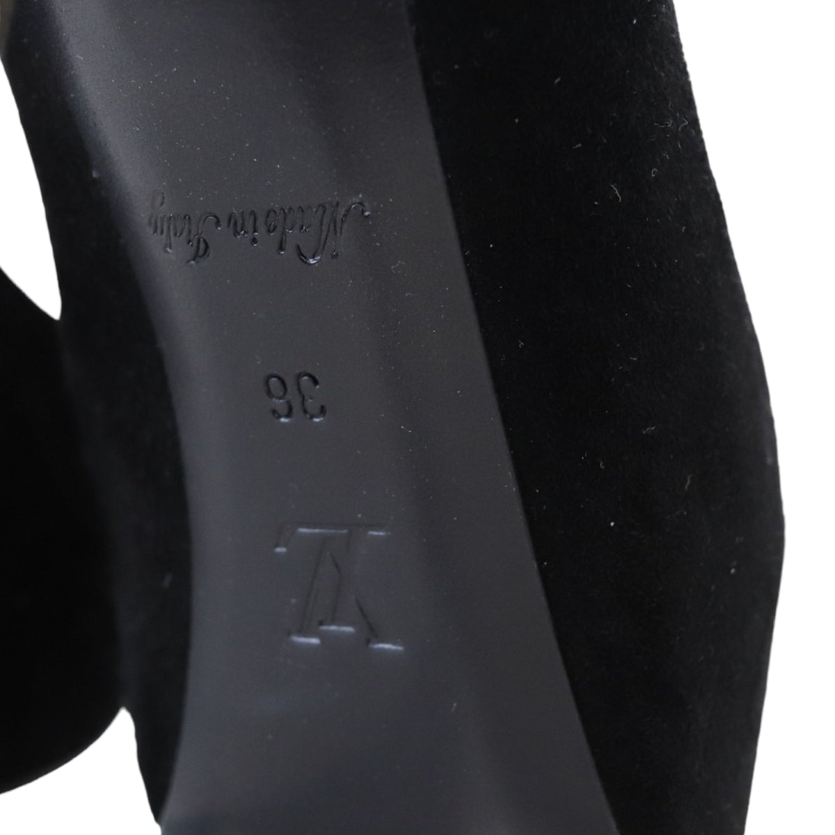 Louis-Vuitton Peep Toe Pump Black Suede GHW 36