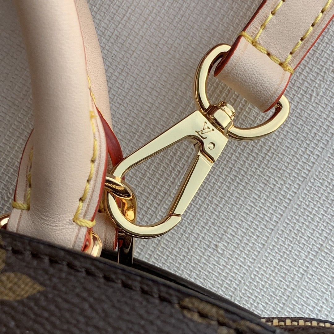 Louis Vuitton Petit Palais Bag