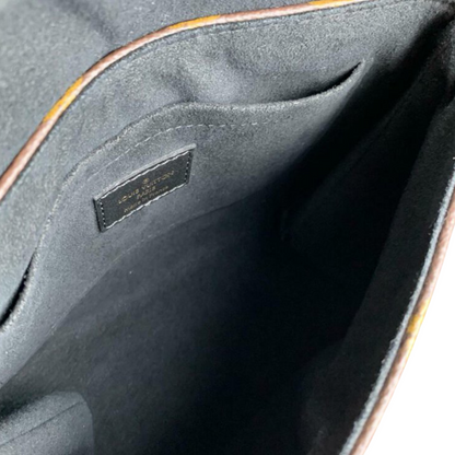 Louis-Vuitton Locky BB Monogram Canvas Brown/Black GHW
