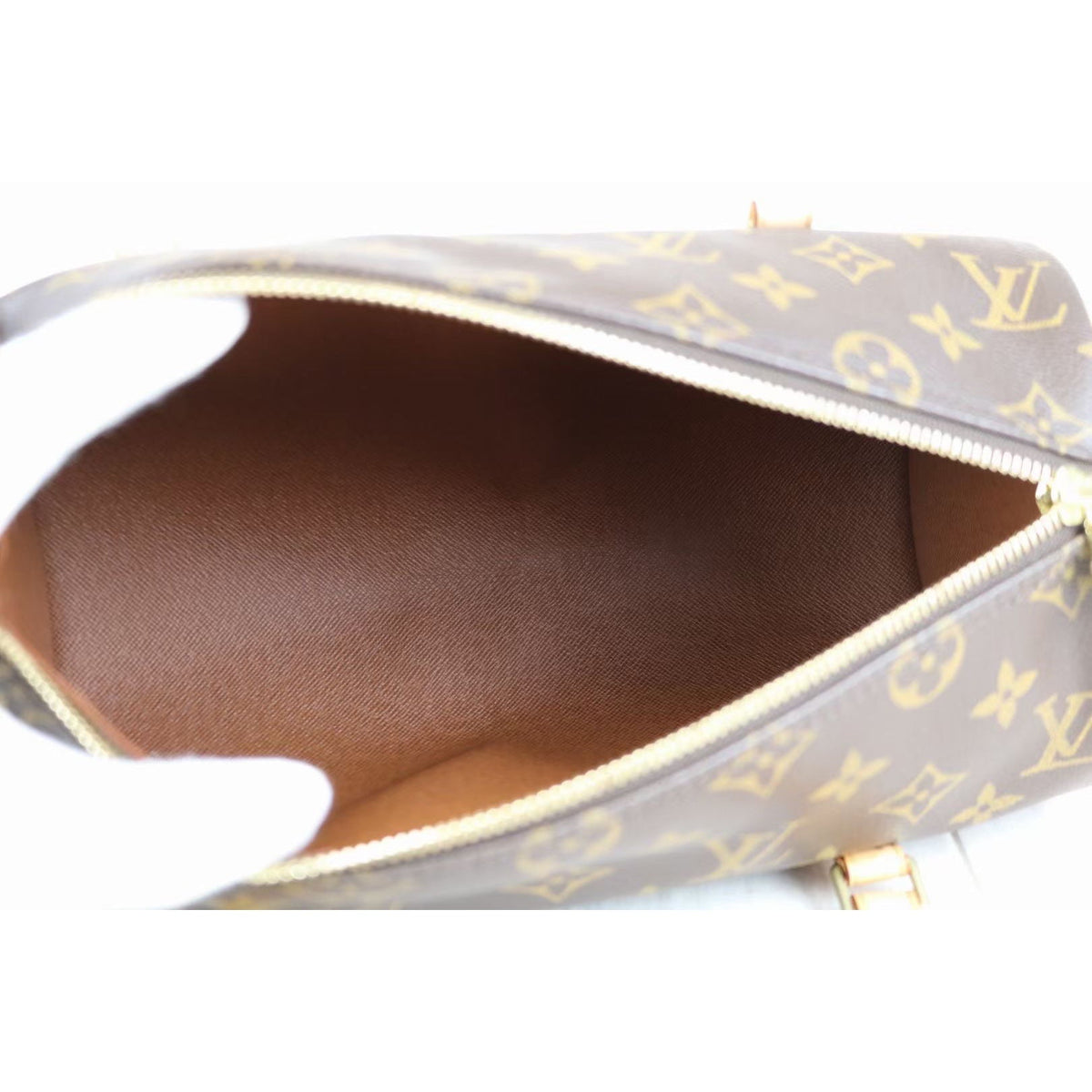 Rank A ｜ LV Monogram Papillon 26 Handbag ｜042005