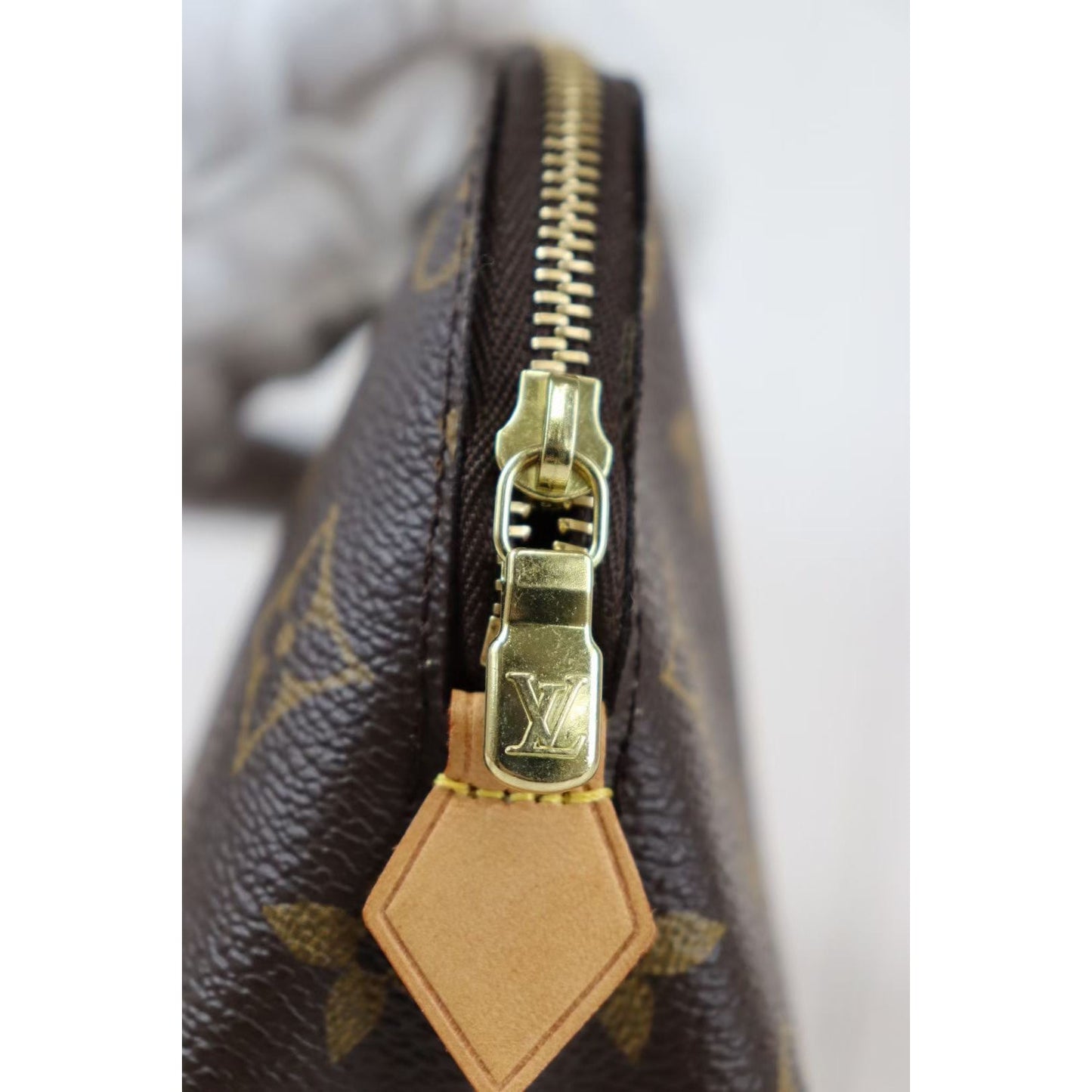 Rank A ｜ LV Monogram Cosmetic Pouch ｜072423