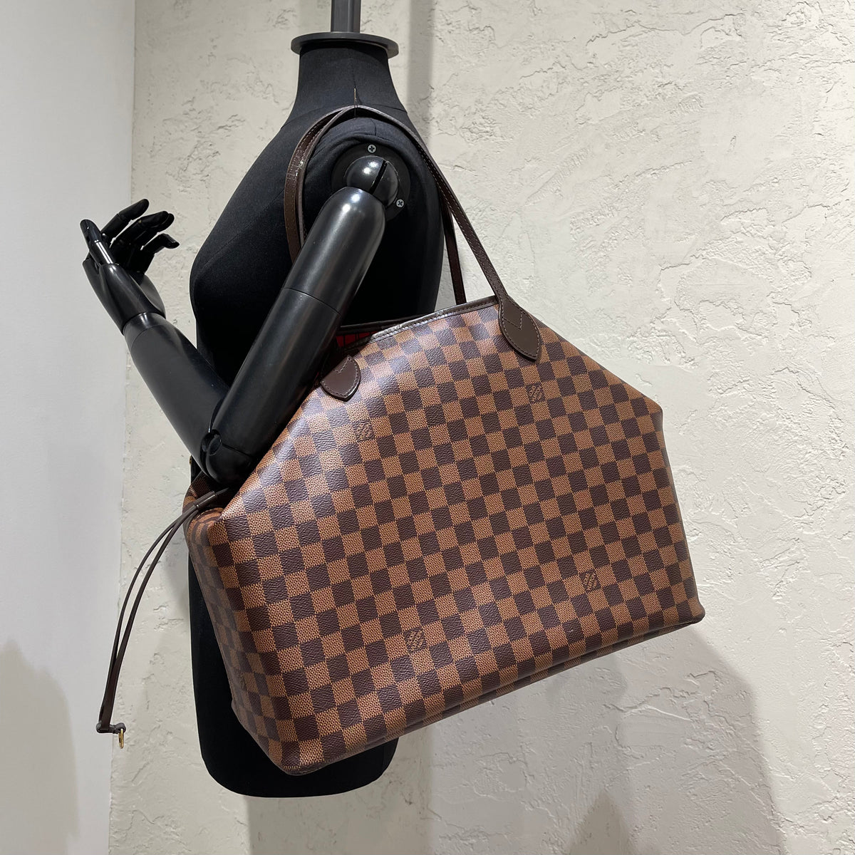 Louis-Vuitton Neverfull GM Damier Ebene Canvas GHW