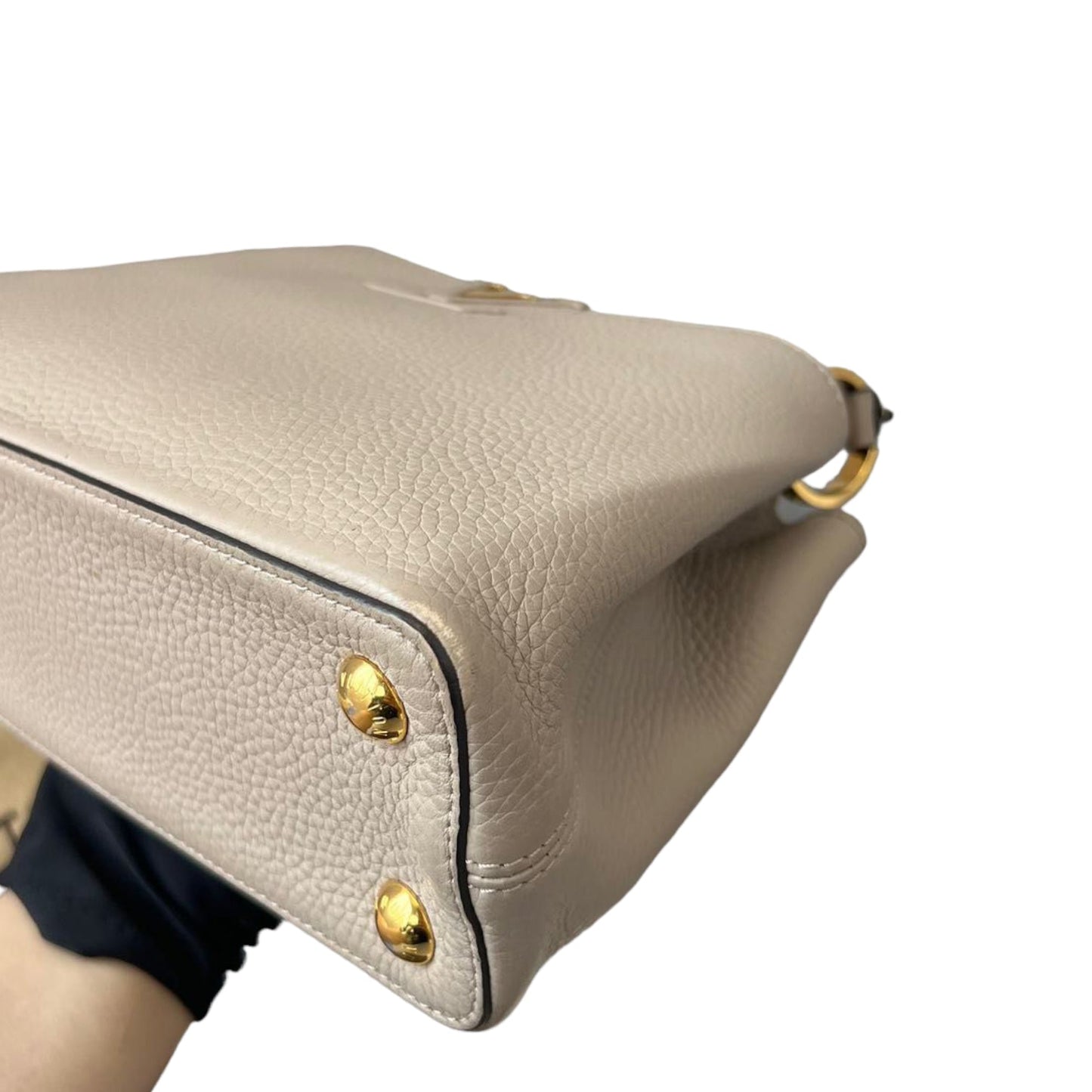 Louis-Vuitton Capucines BB GHW