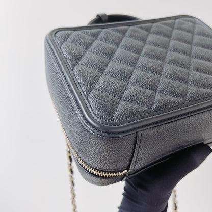 CC Filigree Medium Caviar Quilted Vanity Case Black