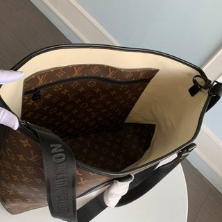 Louis Vuitton Week End Tote GM Bag