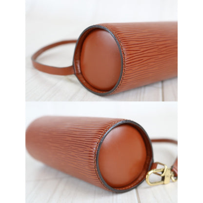 Rank A ｜LV Epi Papillon Included Pouch｜052408