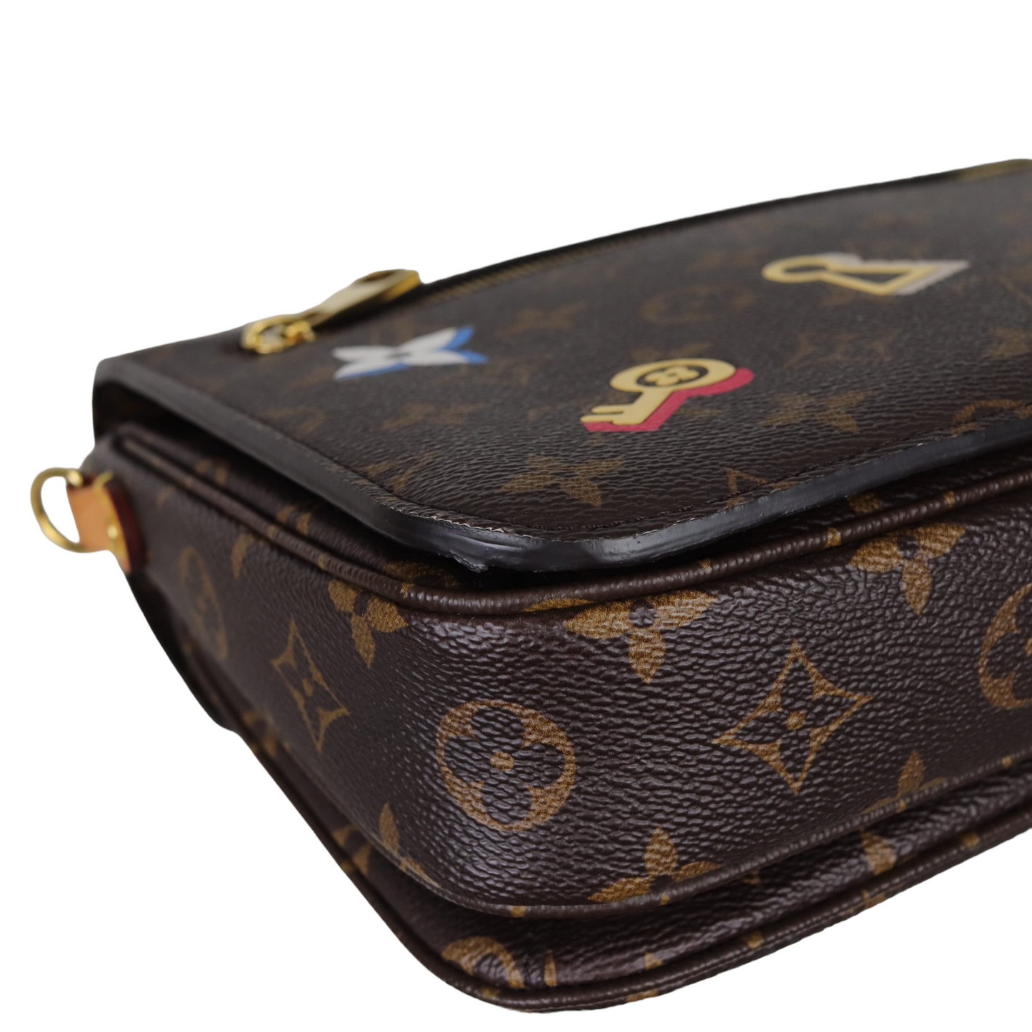Louis-Vuitton Pochette Metis Monogram Love Lock GHW