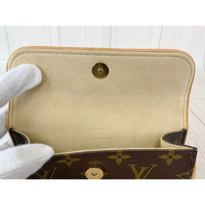Rank A ｜ LV Monogram Pochette Florentine Waist Bag XS｜060510