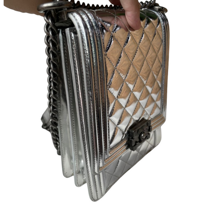 Vertical North South Boy Silver RHW
