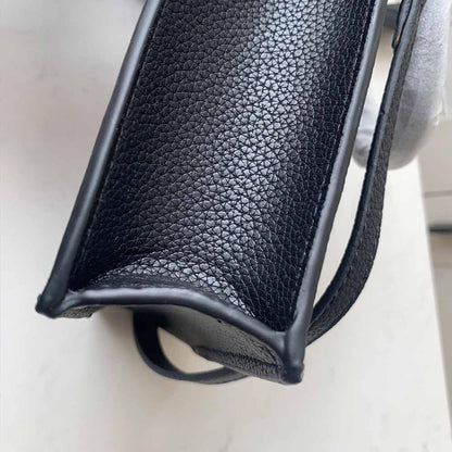 Louis Vuitton Petit Sac Plat Bag