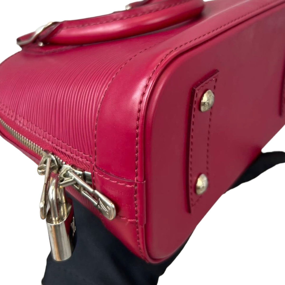 Louis-Vuitton Alma BB Epi Leather Pink SHW