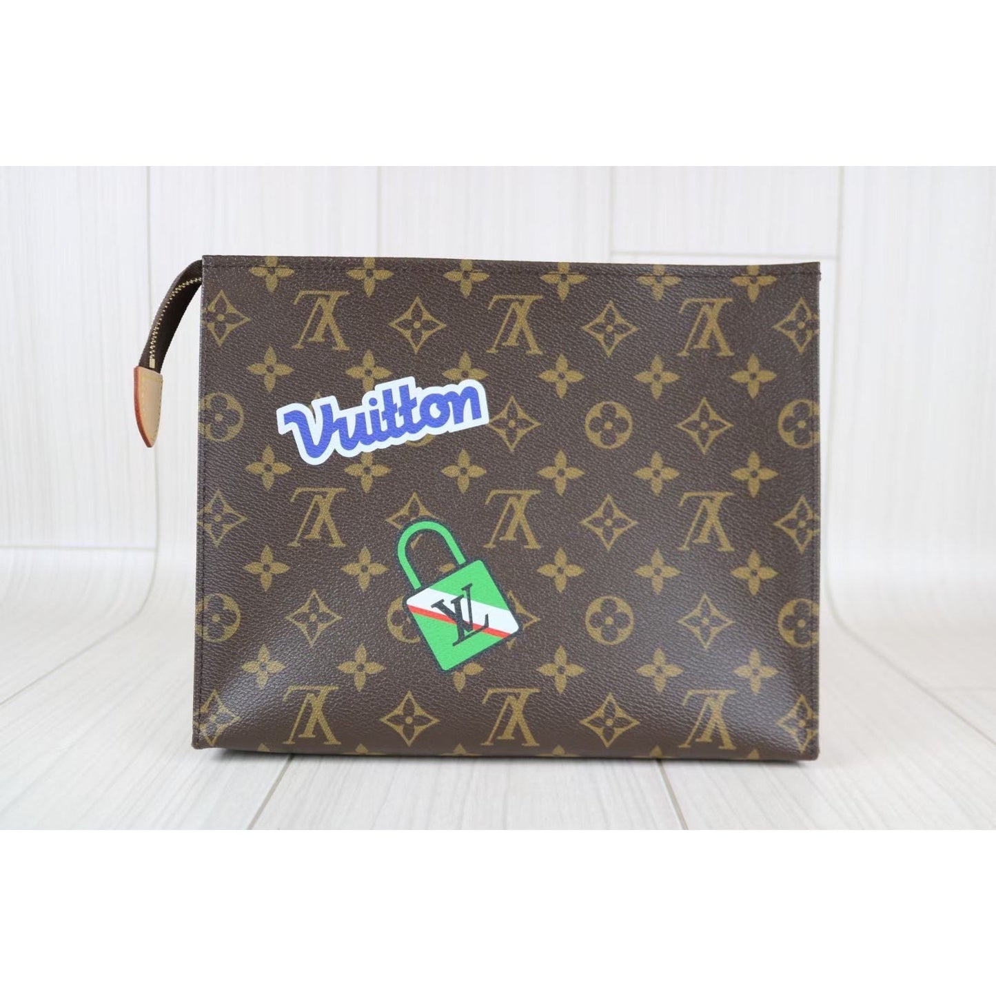Rank SA ｜ LV Monogram Pochette Toilette 28 ｜070703