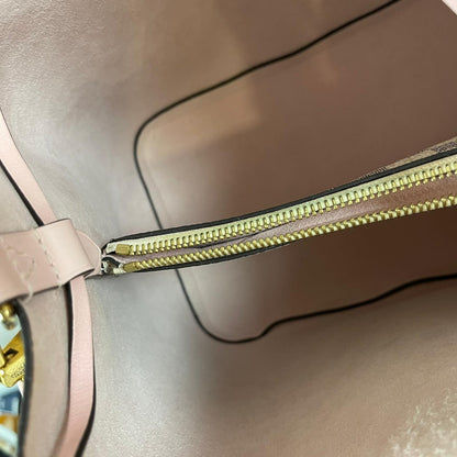 Louis-Vuitton NeoNoe MM Damier Azure Pink