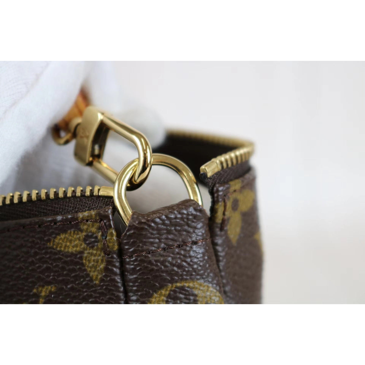Rank A ｜ LV Monogram Pochette Accessoires ｜050905