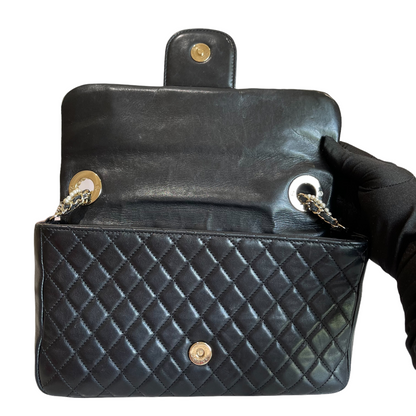 Westminster Flap Lambskin Black Pearl Strap