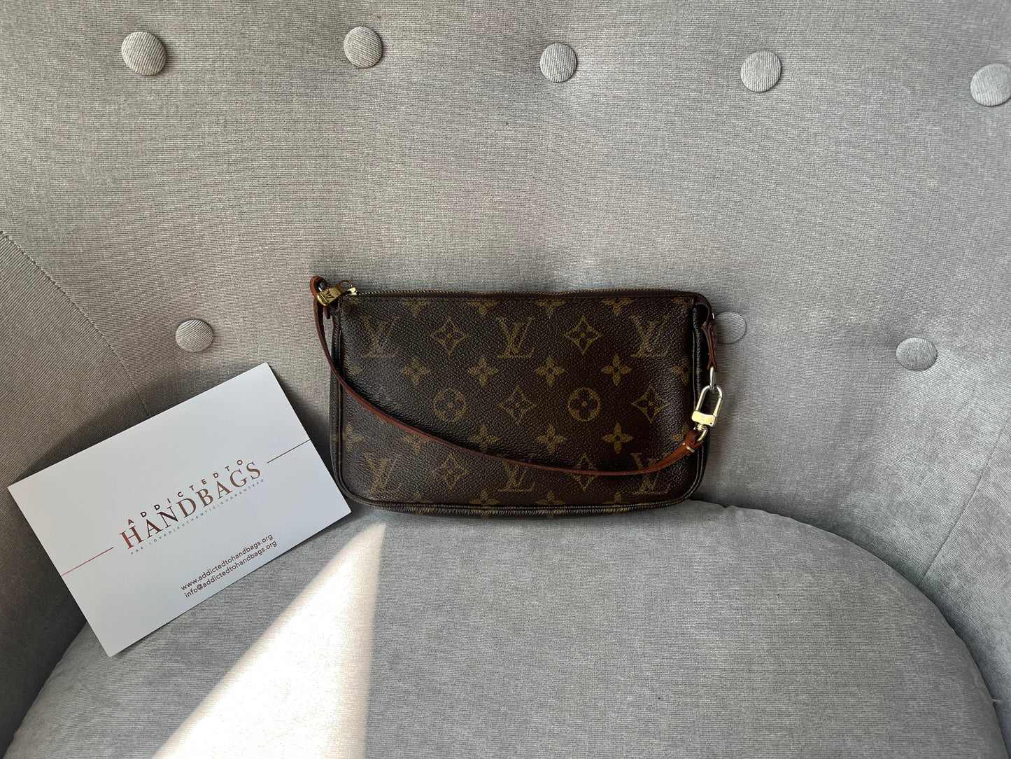 Louis Vuitton Vintage Pochette Accessoires Monogram