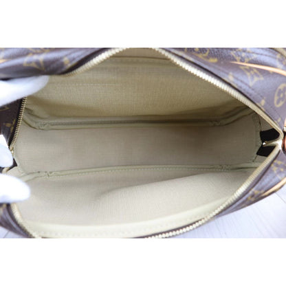 Rank A ｜ LV Monogram Reporter PM Shoulder Bag ｜072705
