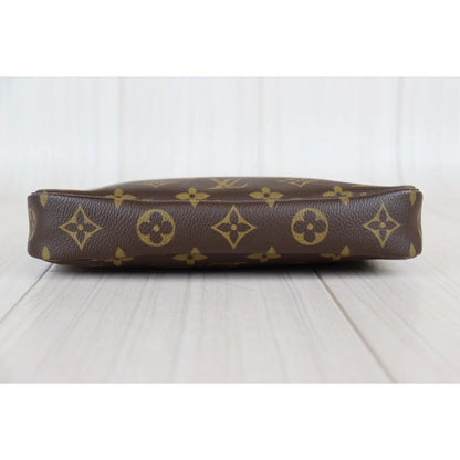 Rank A ｜ LV Monogram Pochette Accessoires ｜071801