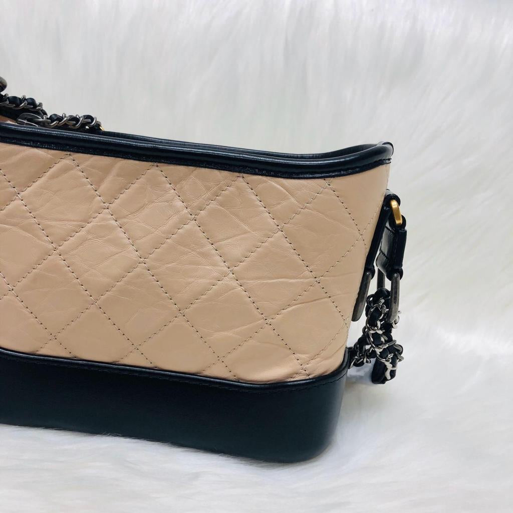 Aged Calfskin Quilted Small Gabrielle Hobo Beige Black