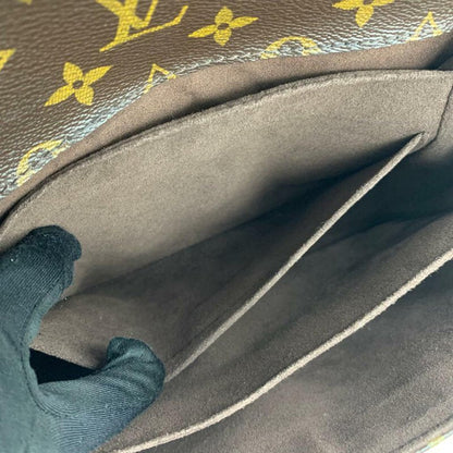 Louis-Vuitton Monogram Pochette Métis GHW