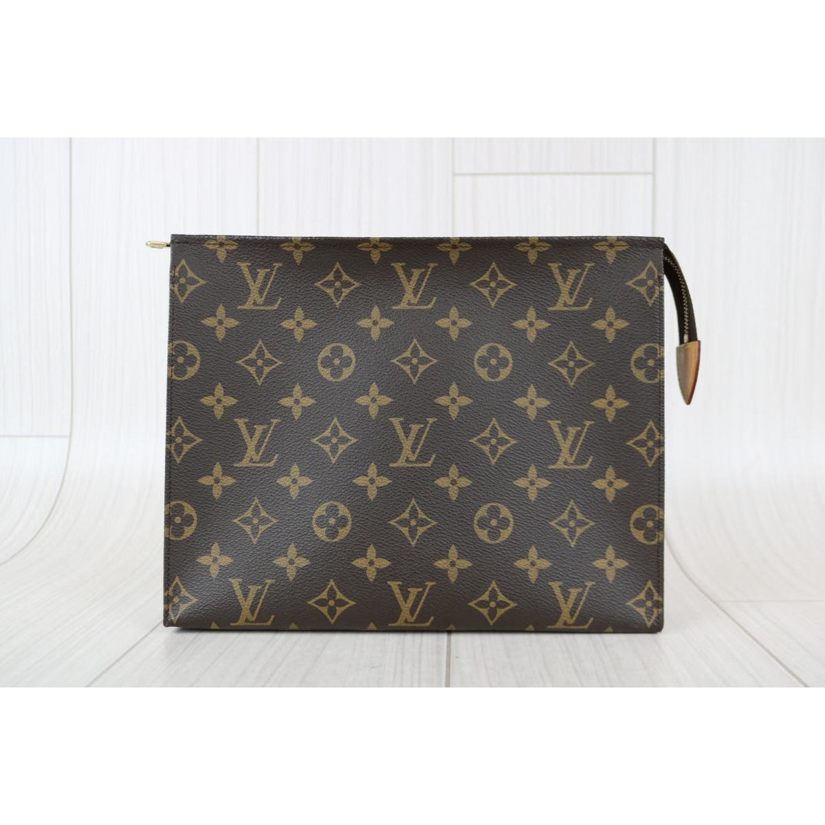 Rank SA ｜ LV Truth Toilet 28 Monogram Makeup Pouch｜031712