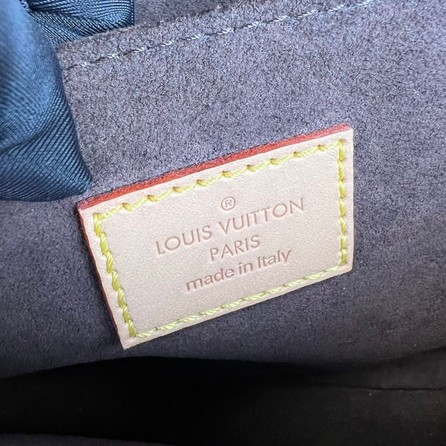 Louis-Vuitton Monogram Pochette Métis GHW