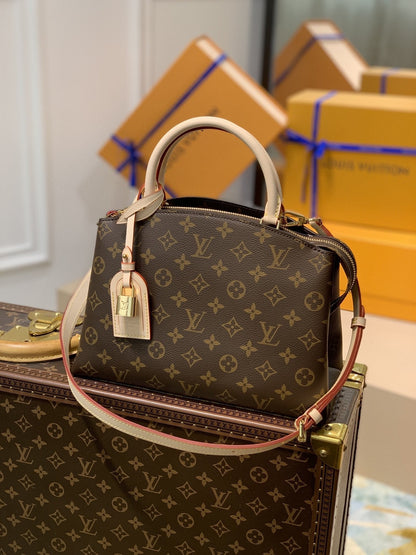 Louis Vuitton Petit Palais Bag