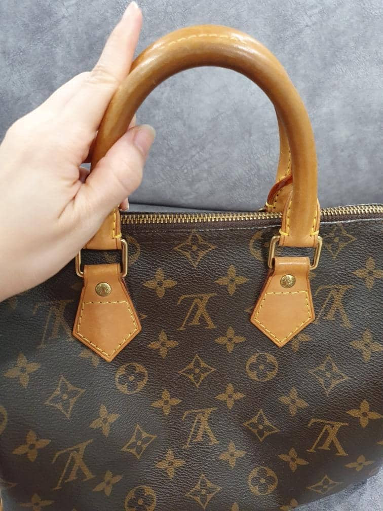 Louis-Vuitton Vuitton Speedy 25 Monogram Canvas Handbag