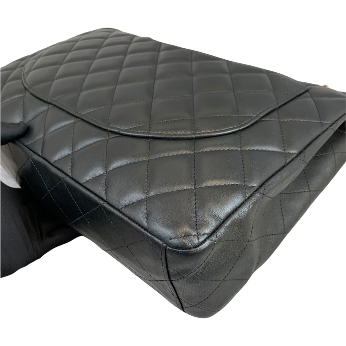 Classic Single Flap Maxi Lambskin Black GHW