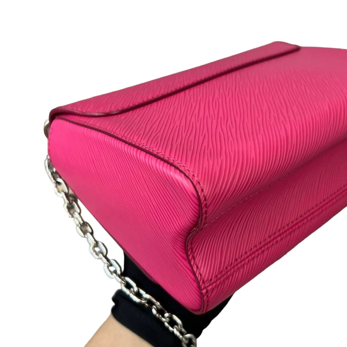 Louis-Vuitton Twist Lock Epi Leather MM Pink GHW