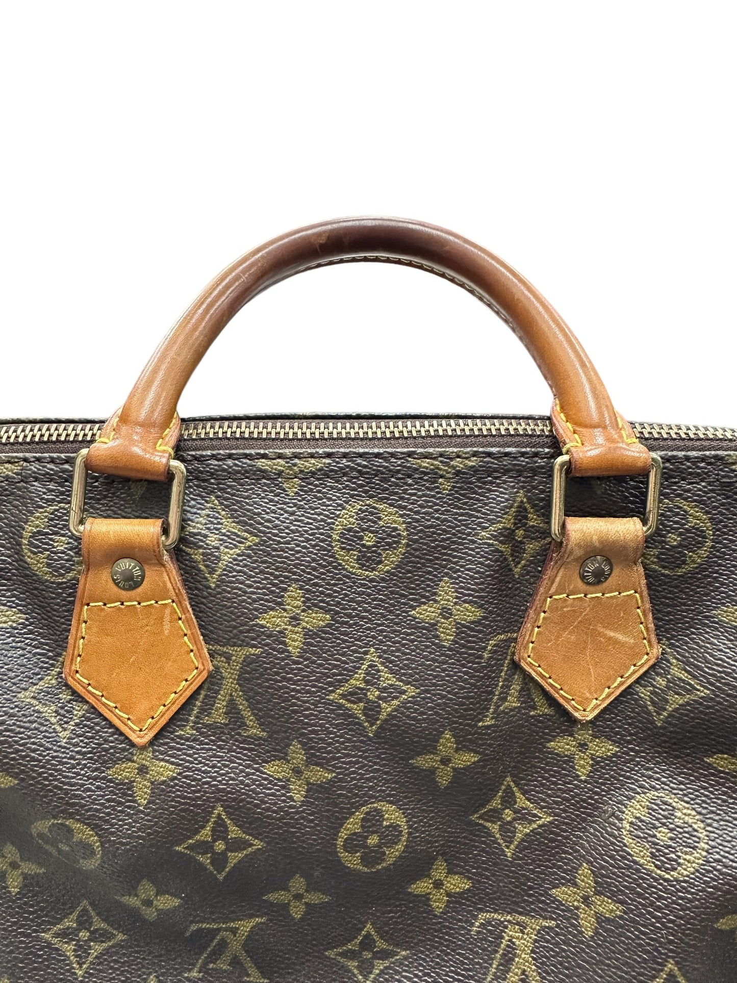 Handbag Designer By Louis Vuitton  Size: Medium