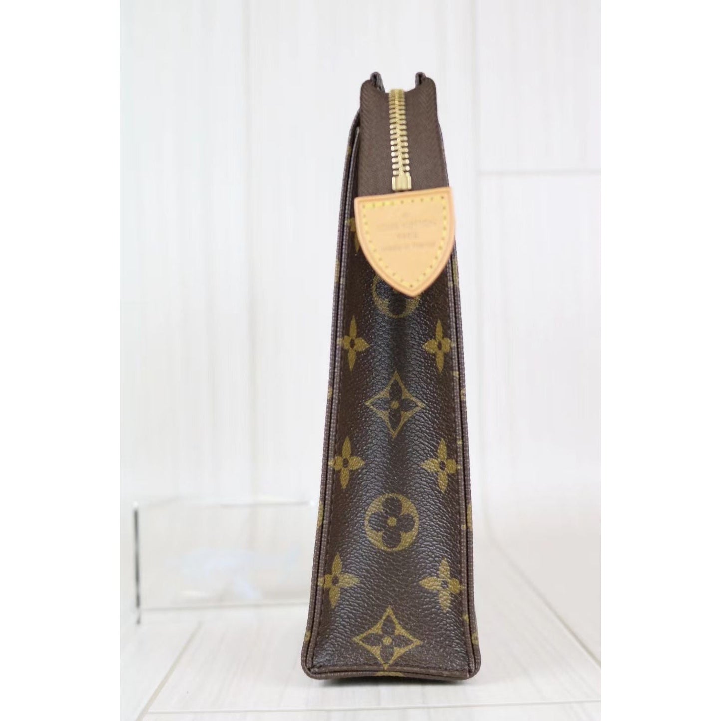 Rank SA ｜ LV Monogram Pochette Toilette 28 ｜070703