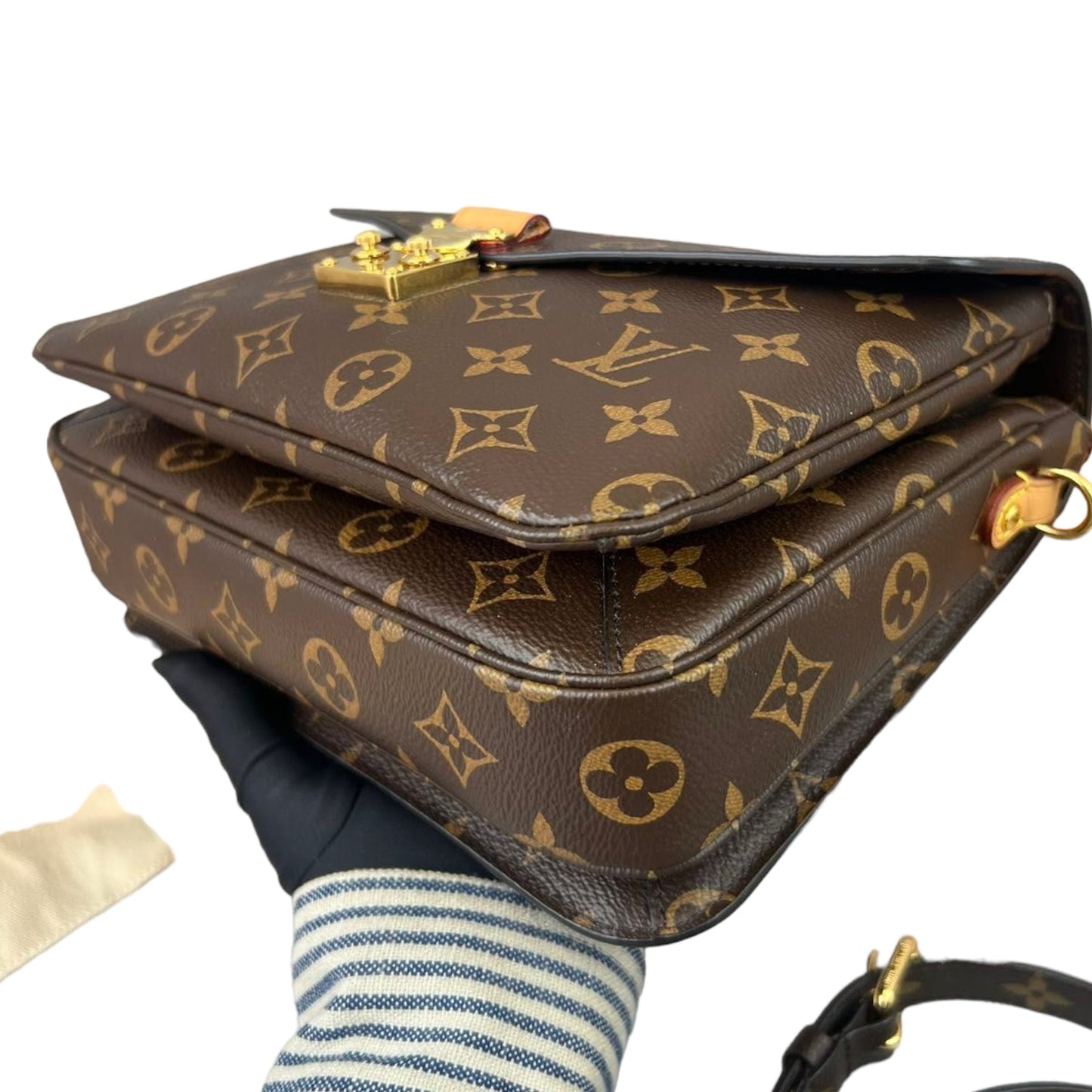 Louis-Vuitton Monogram Classic Pochette Métis GHW