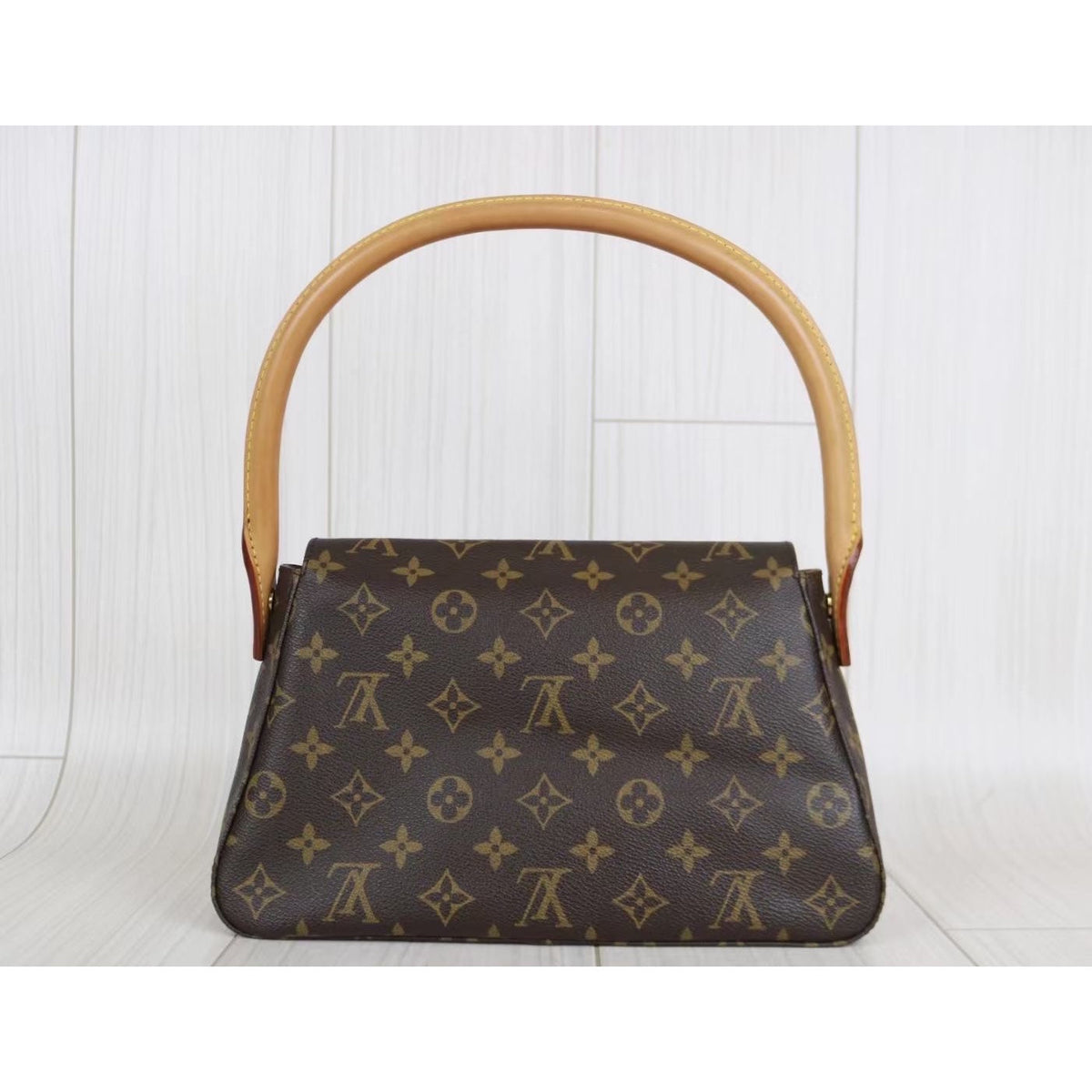 Rank A ｜ LV Monogram Mini looping Shoulder Bag ｜032006