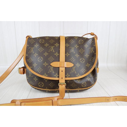 Rank A ｜ LV Monogram Saumur MM Shoulder Bag｜070203